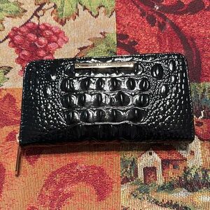 Brahmin Suri Black Melbourne Genuinene Leather Zip Wallet